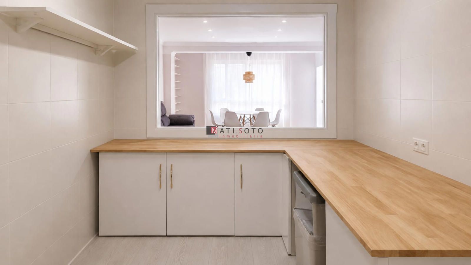 Cuarto de cocina - Piso en  Alquiler Carlet, Calle Dr Amalio Vanaclocha.