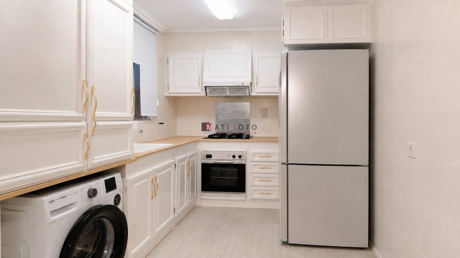Cuarto de cocina - Piso en  Alquiler Carlet, Calle Dr Amalio Vanaclocha.