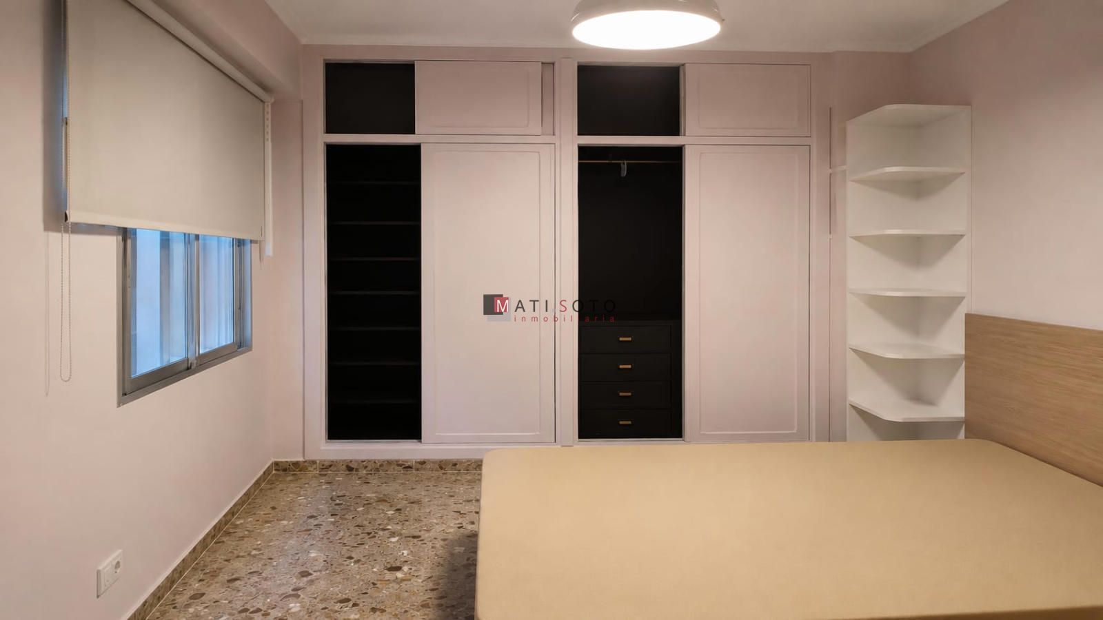 Habitación 2 - Piso en  Alquiler Carlet, Calle Dr Amalio Vanaclocha.