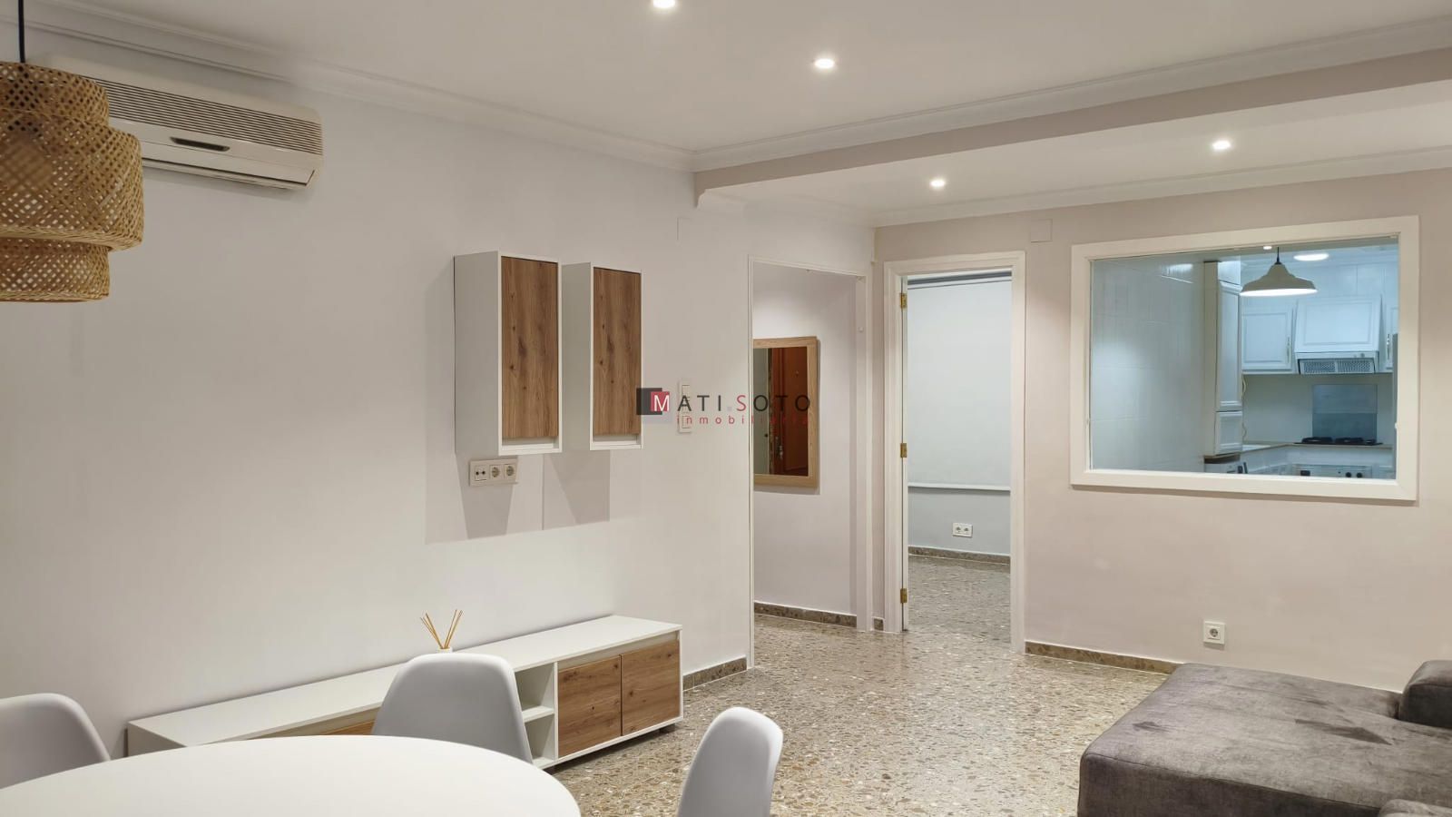 Salón comedor - Piso en  Alquiler Carlet, Calle Dr Amalio Vanaclocha.