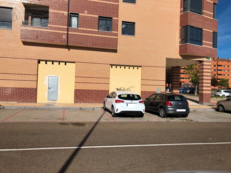 Local Comercial en venta y alquiler Arroyo De La Encomienda, Valladolid. Ref: 2405. SOTOCASA INMOBILIARIA