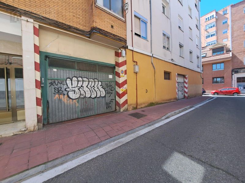 Garaje en venta Valladolid. Ref: 2674. SOTOCASA INMOBILIARIA