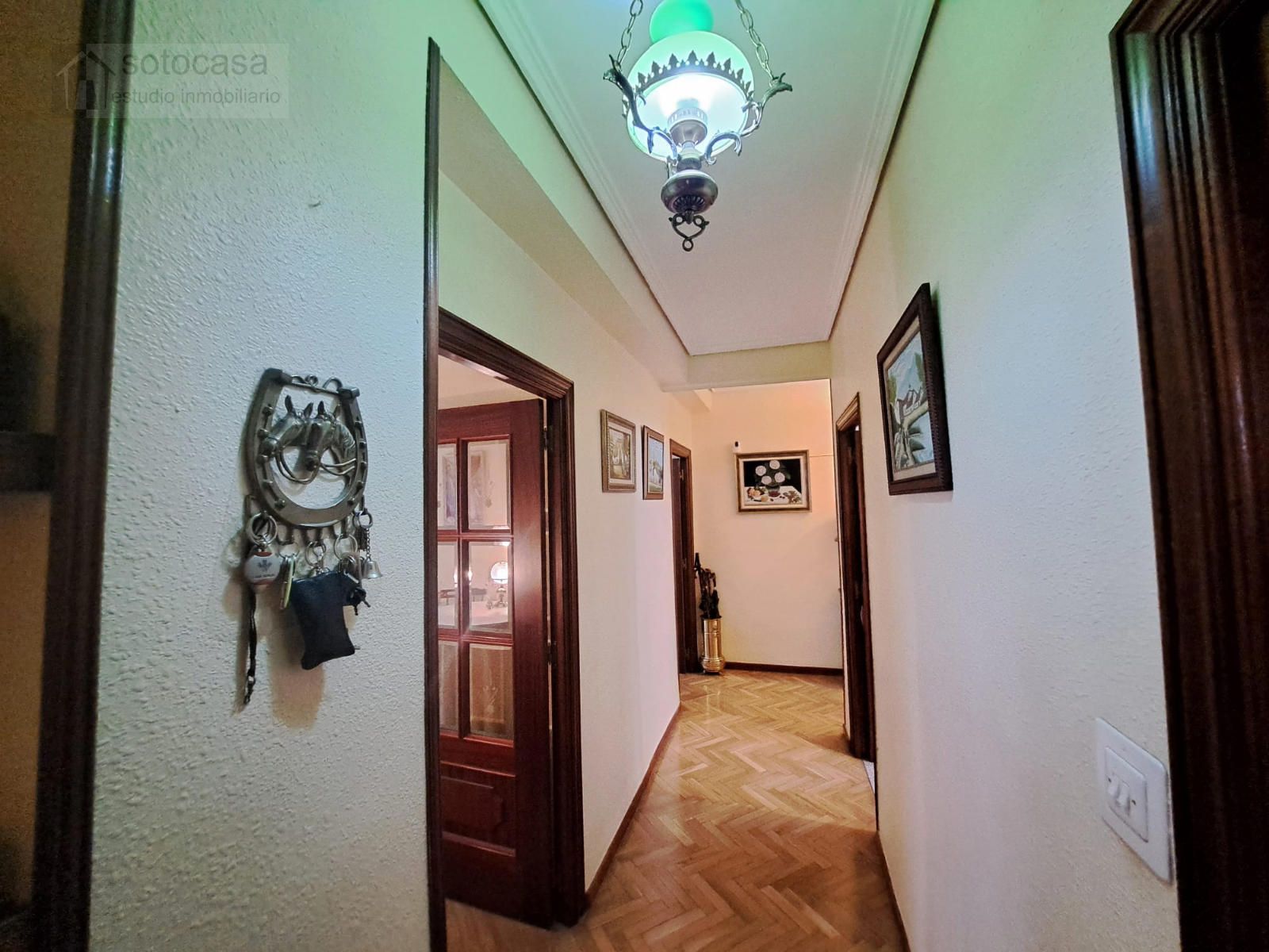 ZONA CLINICO 4 DORMITORIOS ,ASCENSOR PARA ENTRAR A VIVIR.