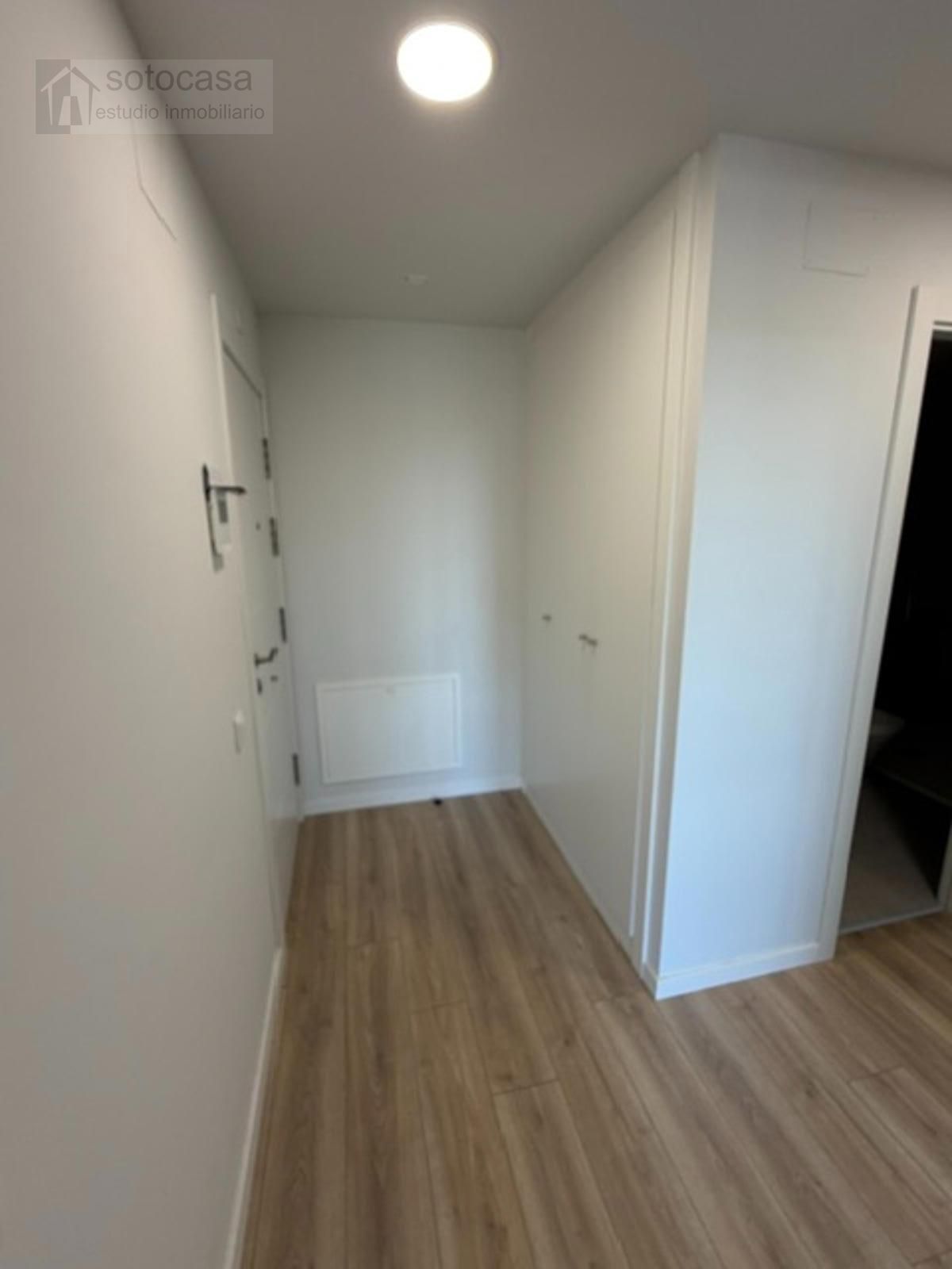 OBRA NUEVA. CASI A ESTRENAR. 2 DORM. Y 2 BAÑOS. GARAJE. PISCINA. TRASTERO. TERRAZA.