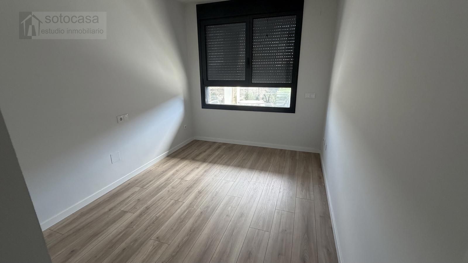 OBRA NUEVA. CASI A ESTRENAR. 2 DORM. Y 2 BAÑOS. GARAJE. PISCINA. TRASTERO. TERRAZA. - Foto 31
