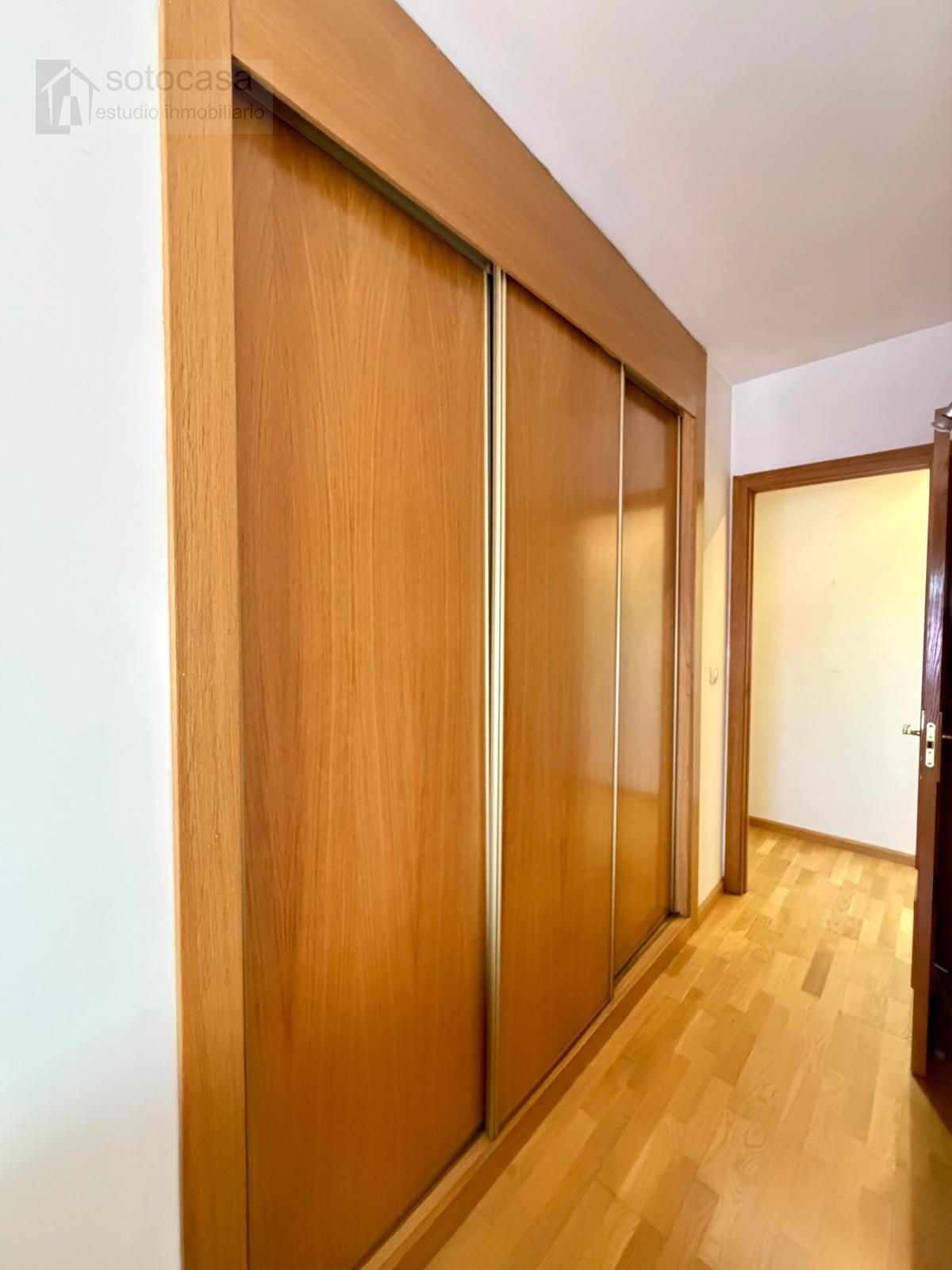 PRECIOSA VIVIENDA CON PISCINA - Foto 12