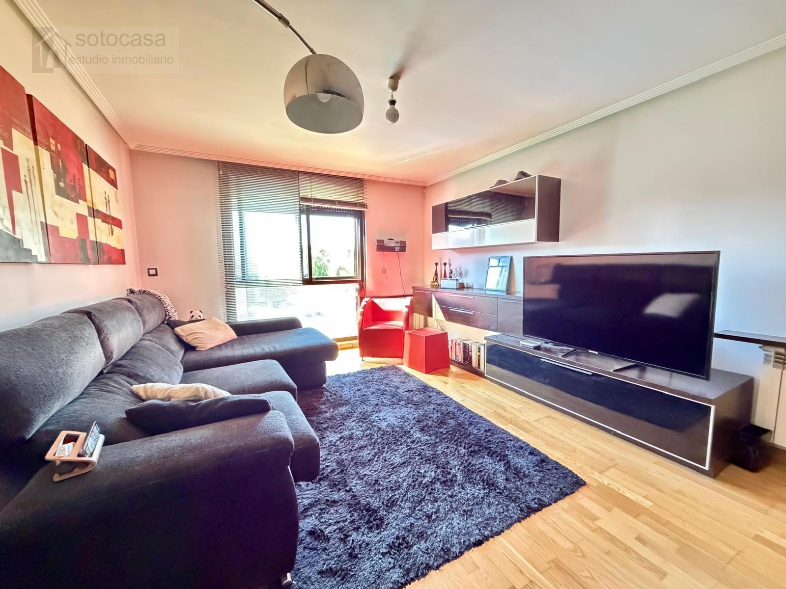 PRECIOSA VIVIENDA CON PISCINA - Foto 6