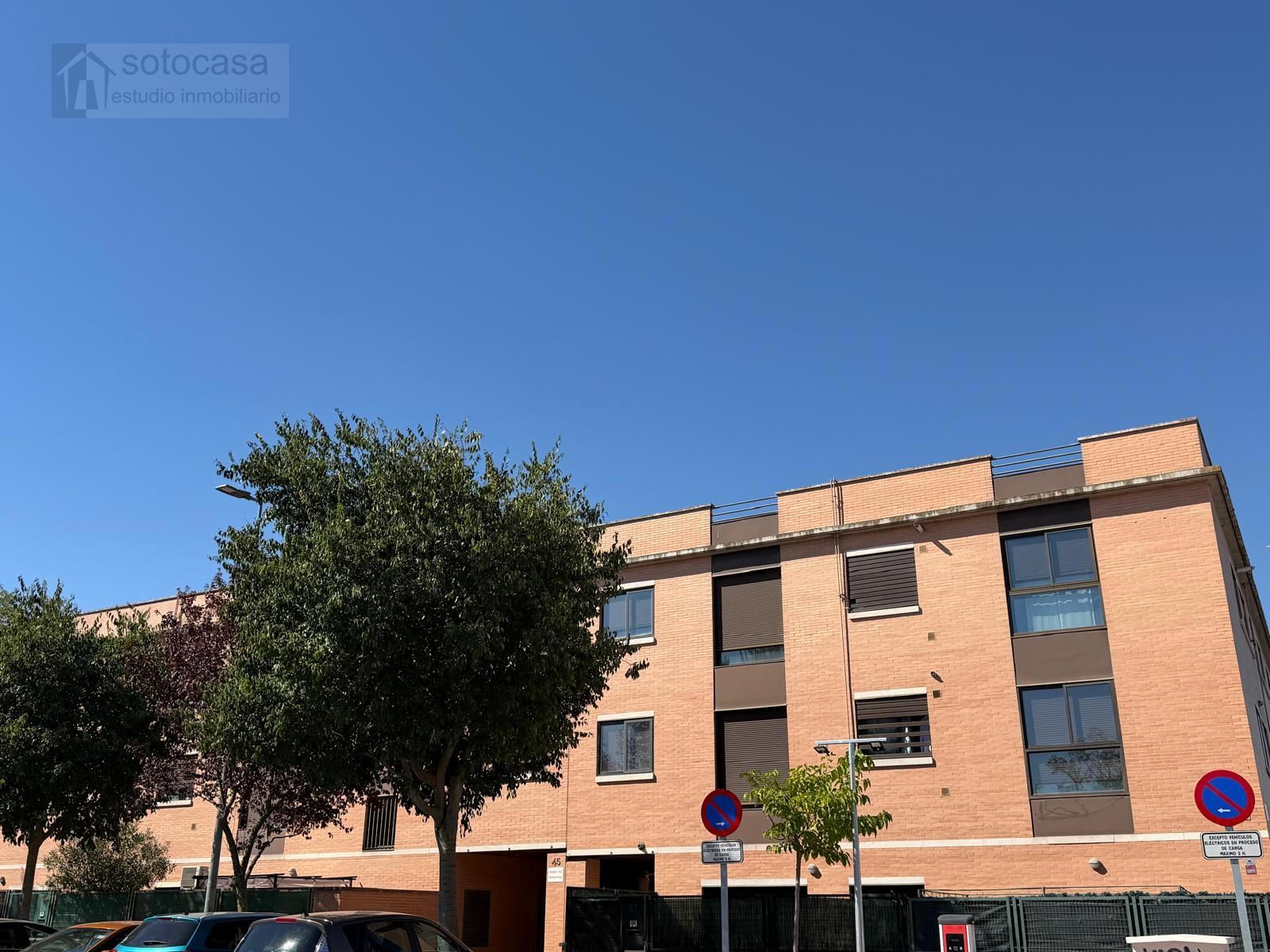 PRECIOSA VIVIENDA CON PISCINA - Foto 22
