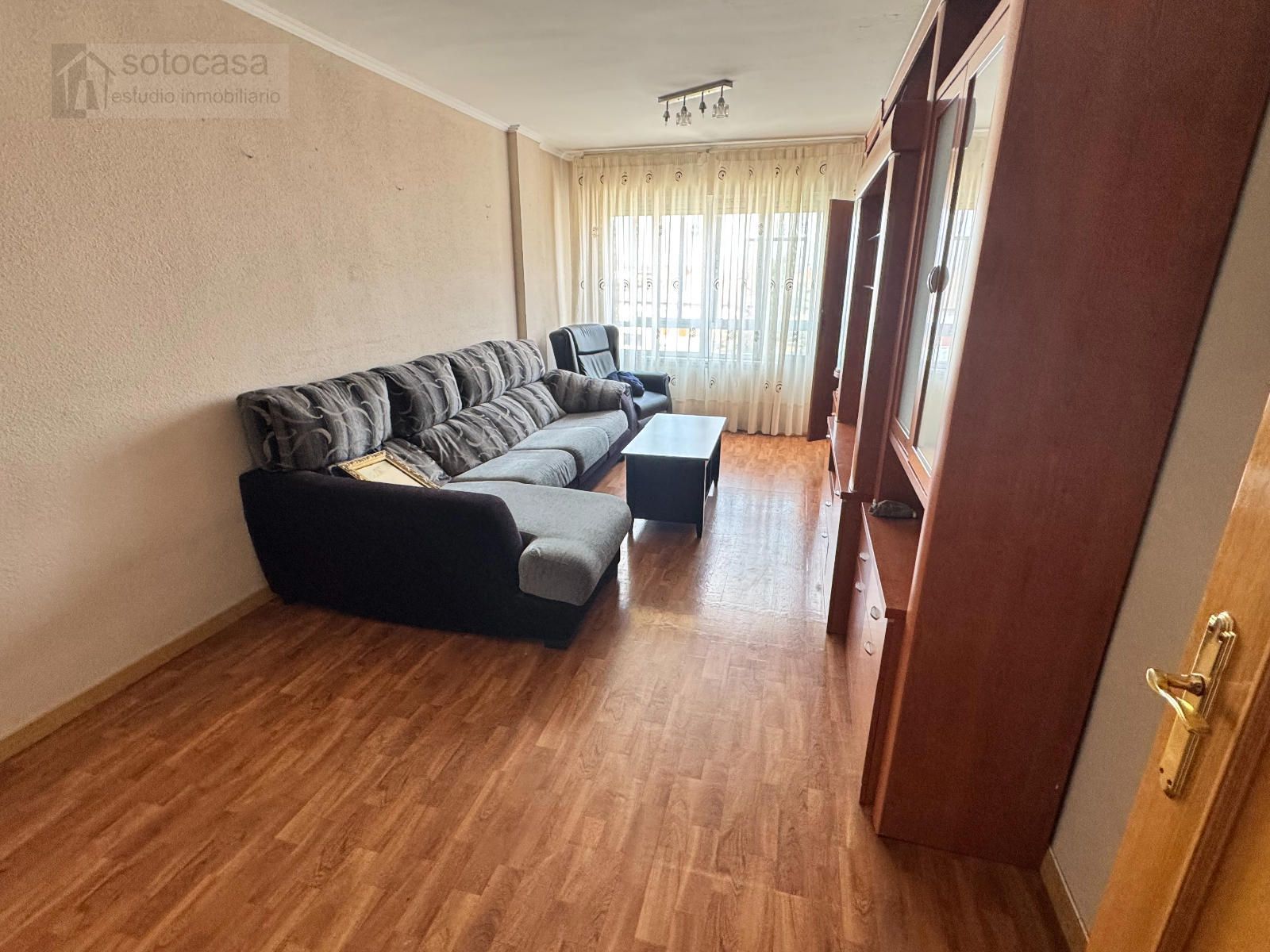 PISO + GARAJE DE 3 DORM Y 1 BAÑO. PASEO DEL CAUCE. - Foto 6