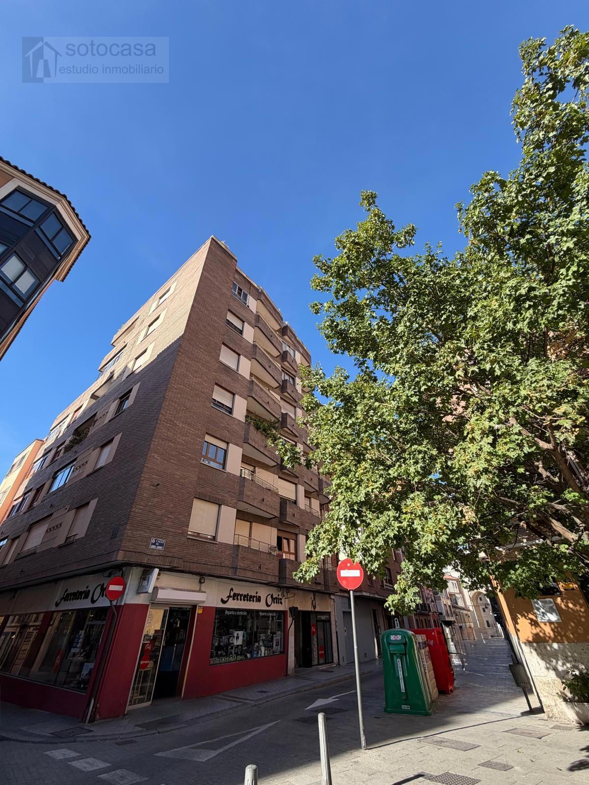 VIVIENDA EN CENTRO REFORMADA CON VISTAS A PLAZA DE LOS ARCES - Foto 30