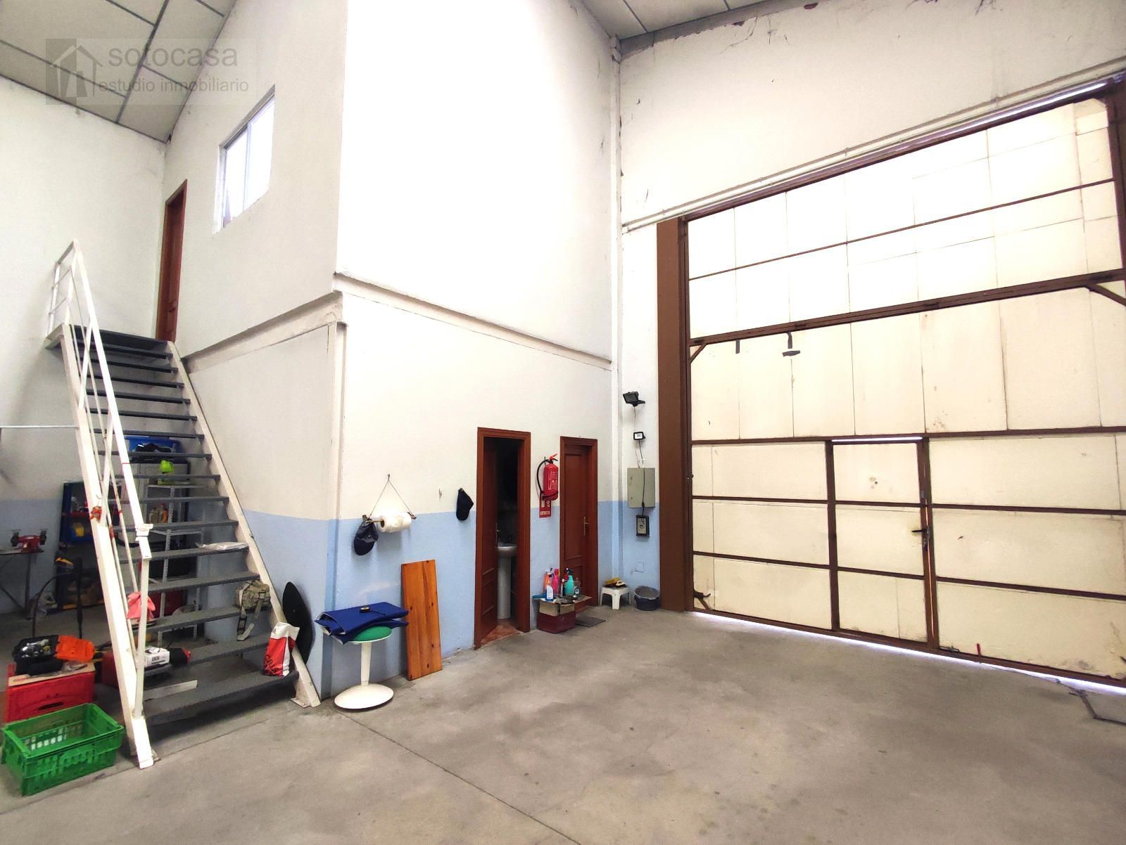 Nave Industrial en venta en Santovenia De Pisuerga, Valladolid - Foto 4