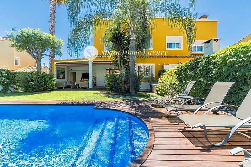 отдельная вилла на продажу La Pobla de Vallbona, Valencia. Ref: 1002. Spain Home Luxury