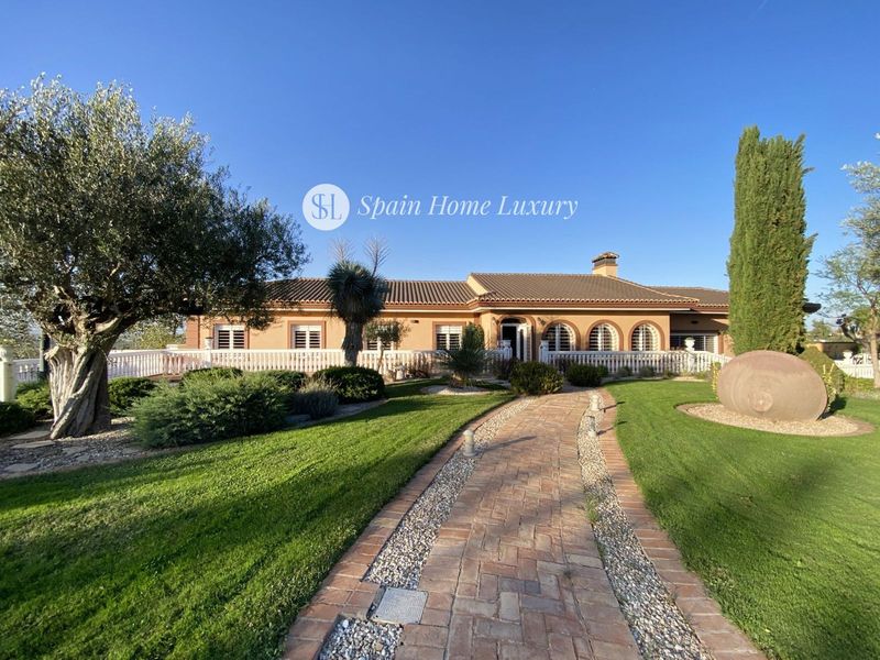 отдельная вилла на продажу Monserrat, Valencia. Ref: 1117. Spain Home Luxury