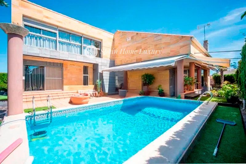 Villa te koop Almarda, De, Valencia. Ref: 1527. Spain Home Luxury