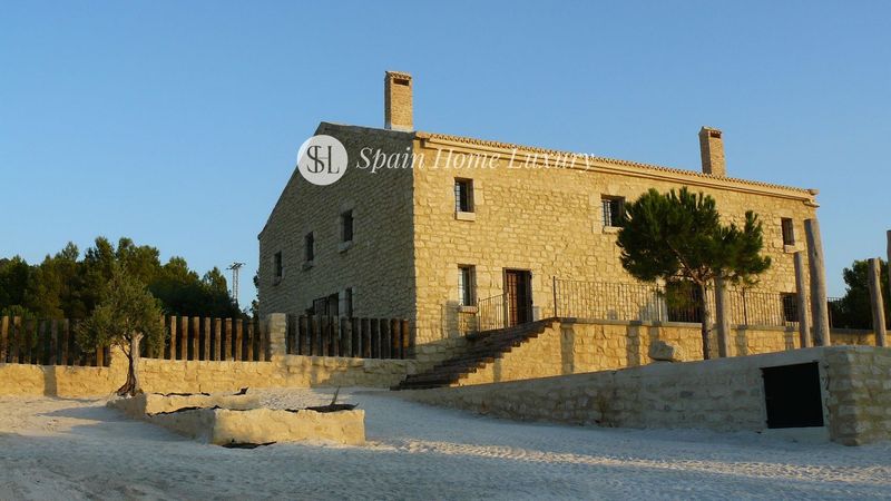 усадьба на продажу Biar, Alicante. Ref: 2667. Spain Home Luxury