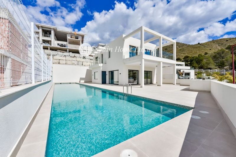 Chalet Independiente en venta Finestrat, Alicante. Ref: 2905. Spain Home Luxury