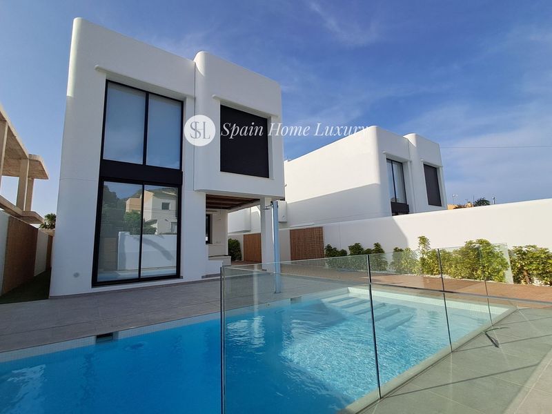 Chalet Independiente en venta Alfaz del Pi, Alicante. Ref: 2908. Spain Home Luxury