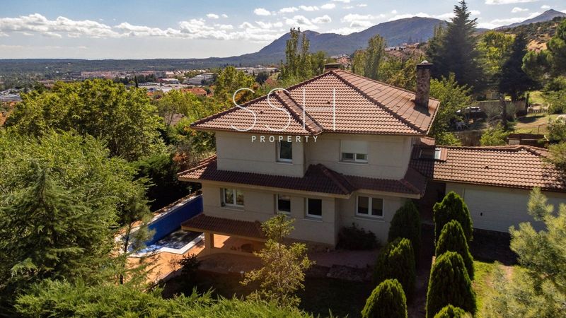 Chalet Independiente en venta San Lorenzo de El Escorial, Madrid. Ref: 1034. SSH PROPERTY 