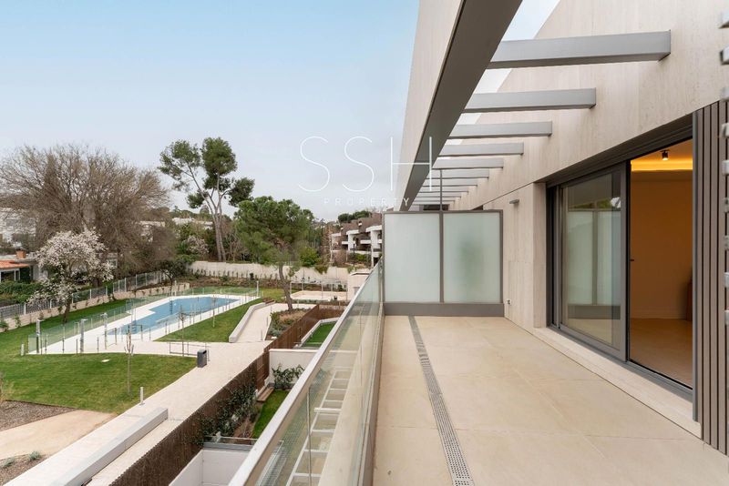 Ático en alquiler Pozuelo De Alarcón, Madrid. Ref: 1327. SSH PROPERTY 