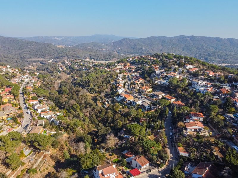 Terreny en venda Argentona, Barcelona. Ref: 1076. Star Homes Immobiliària