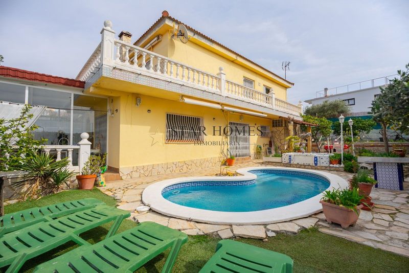 Xalet Independent en venda Arenys De Mar, Barcelona. Ref: 1093. Star Homes Immobiliària