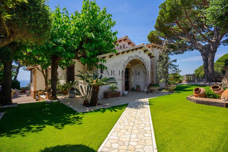 Chalet Independiente en venta Mataró, Barcelona. Ref: 1143. Star Homes Immobiliària