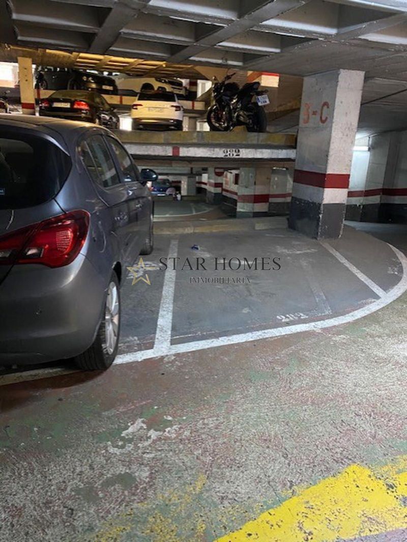 Garaje en venta y alquiler Barcelona. Ref: 1218. Star Homes Immobiliària