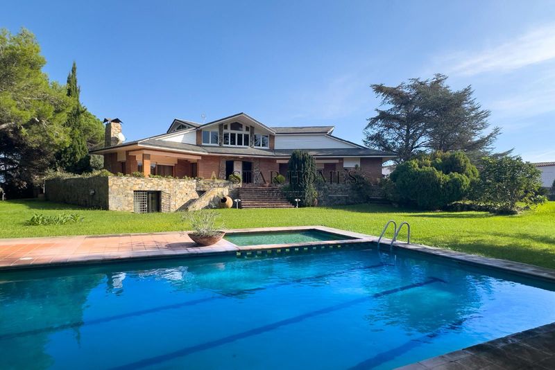 Xalet Independent en venda Montornès del Vallès, Barcelona. Ref: 1227. Star Homes Immobiliària