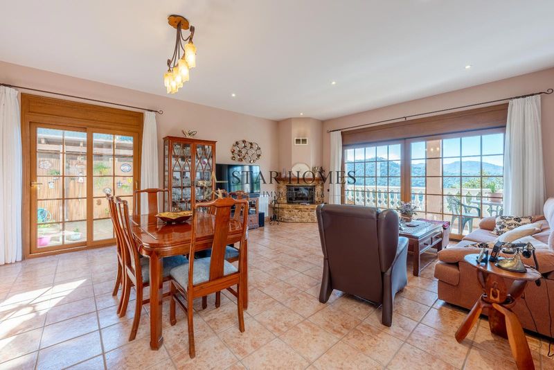 Chalet Independiente en venta Vilanova Del Valles, Barcelona. Ref: 1270. Star Homes Immobiliària