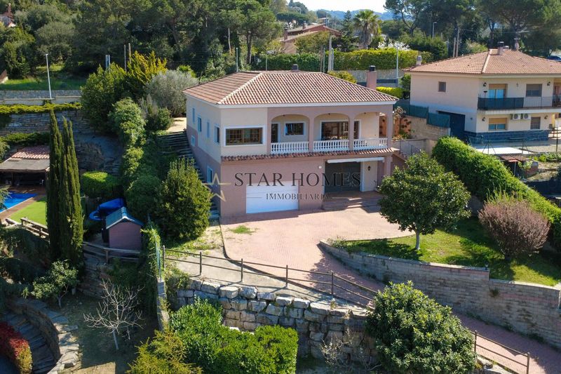 Freistehende Villa zu verkaufen Vilanova Del Valles, Barcelona. Ref: 1270. Star Homes Immobiliària