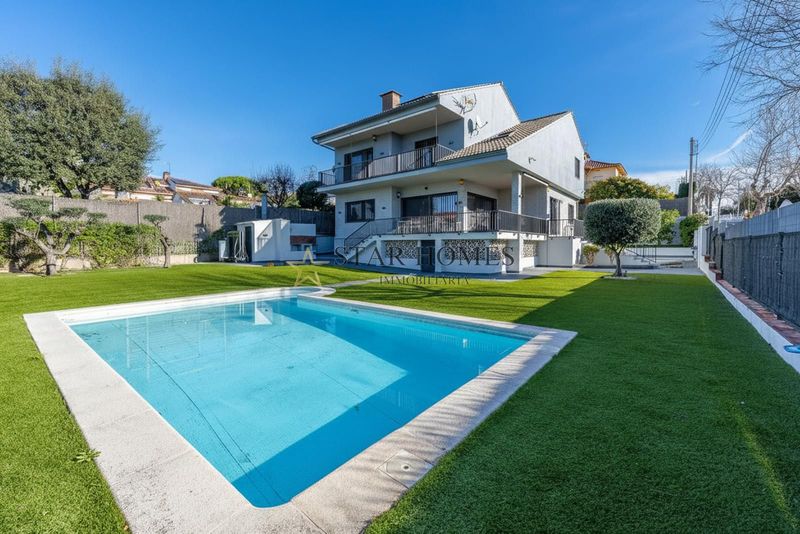 Chalet Independiente en venta El Masnou, Barcelona. Ref: 1271. Star Homes Immobiliària