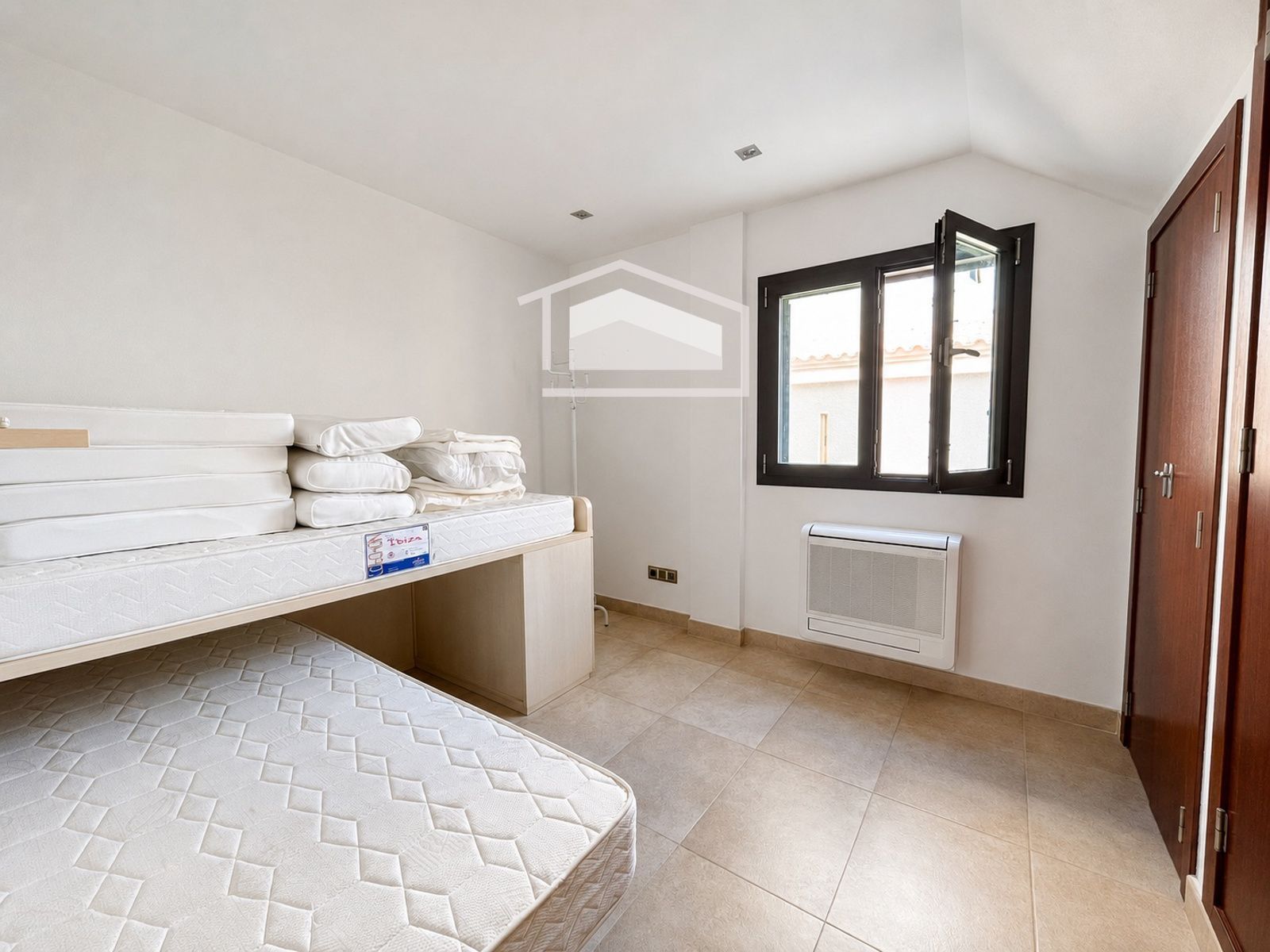 Chalet pareado independiente en alquiler en Colonia de Sant Jordi, a 2 minutos del mar - Foto 14