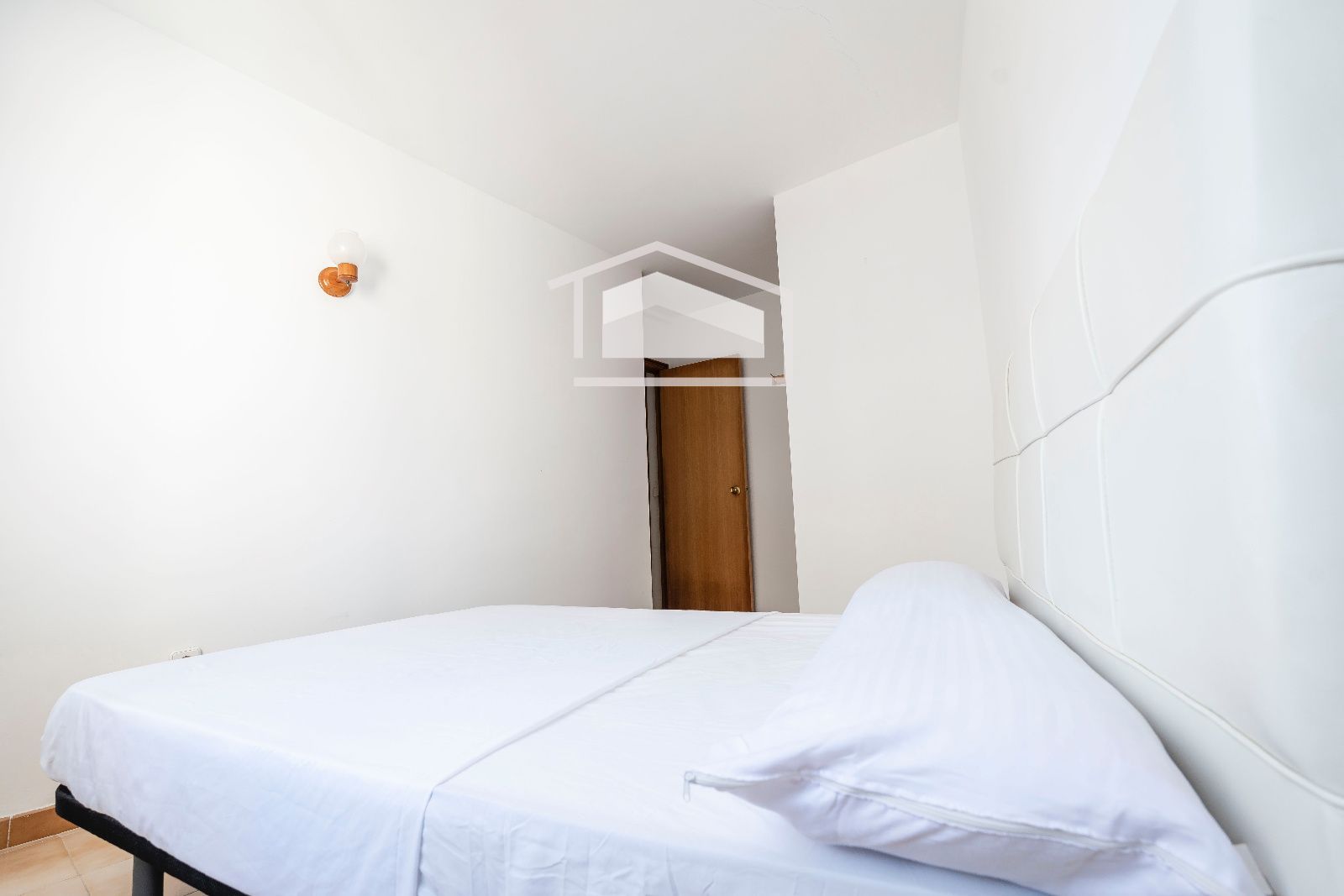 Piso de 3 habitaciones con terraza y garaje a un minuto del mar - Foto 11