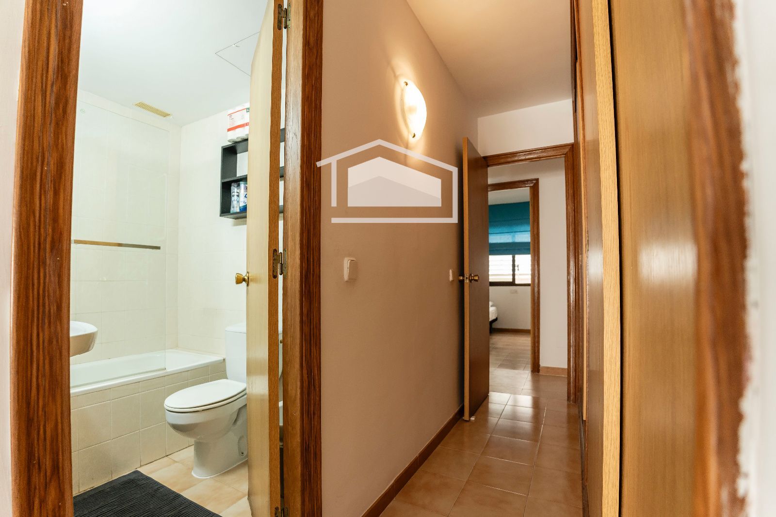 Piso de 3 habitaciones con terraza y garaje a un minuto del mar - Foto 23