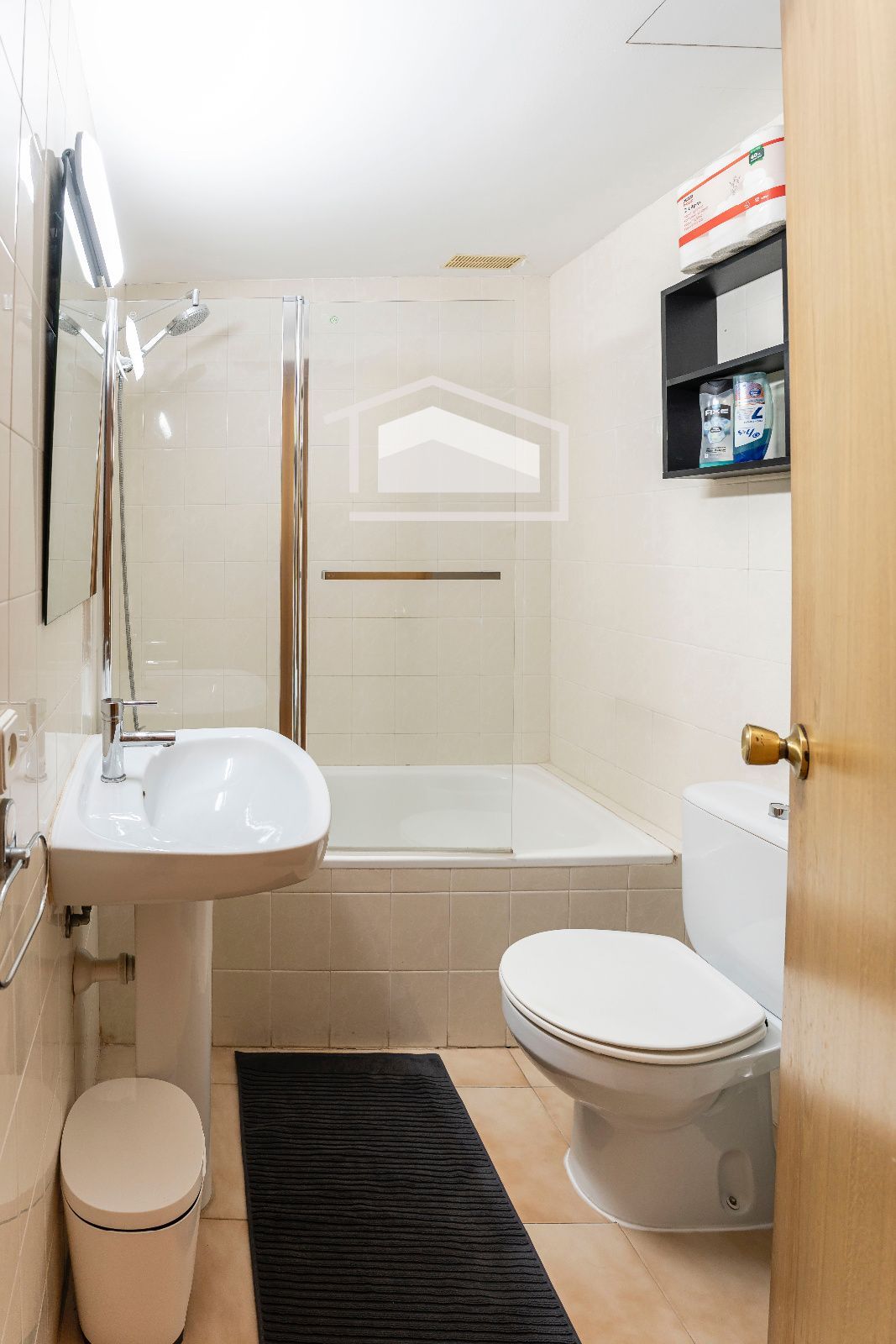 Piso de 3 habitaciones con terraza y garaje a un minuto del mar - Foto 28