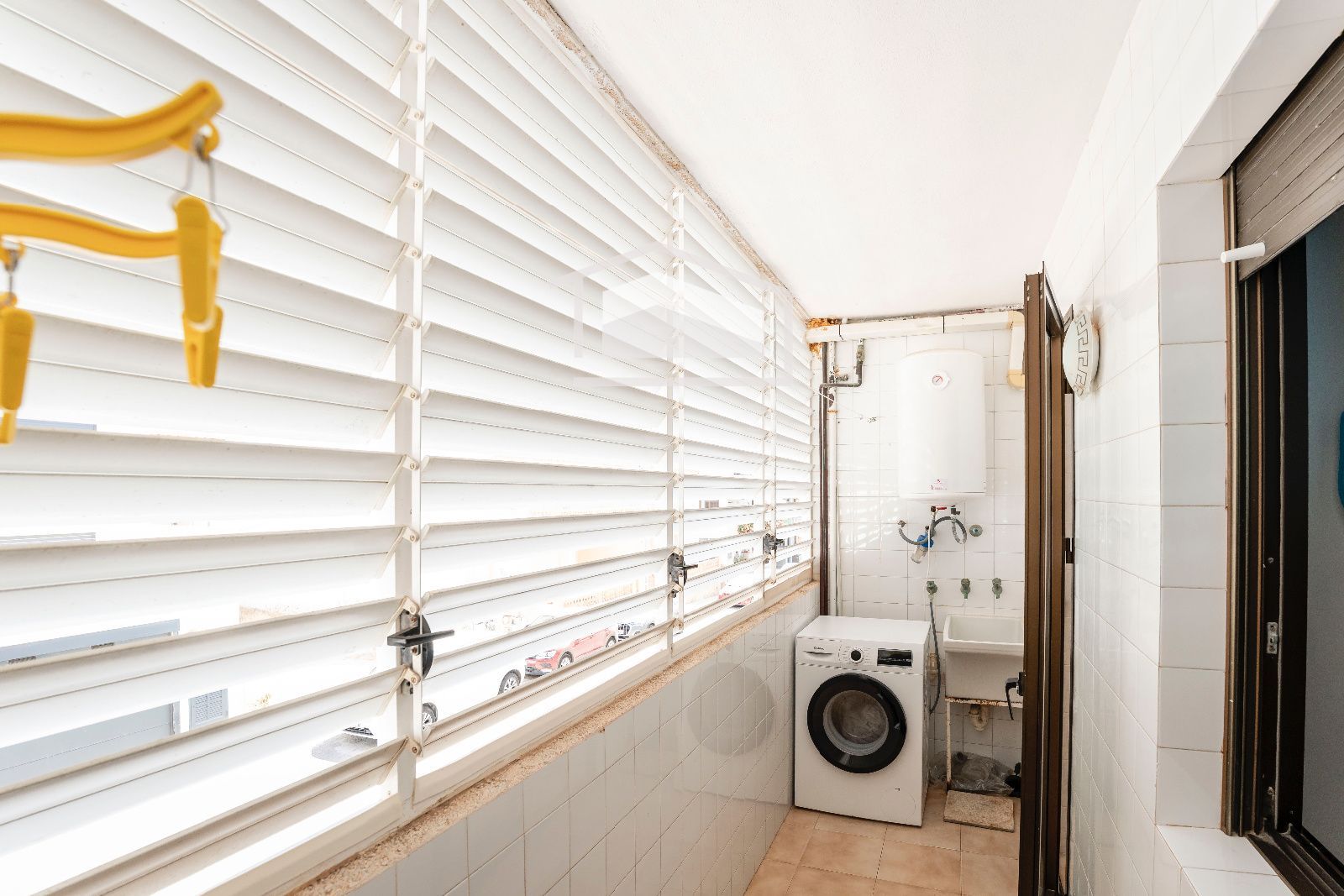 Piso de 3 habitaciones con terraza y garaje a un minuto del mar - Foto 42