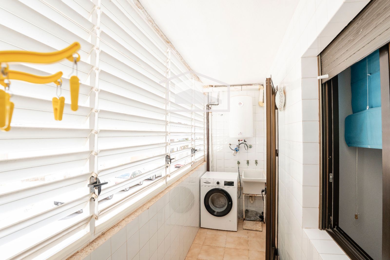 Piso de 3 habitaciones con terraza y garaje a un minuto del mar - Foto 43