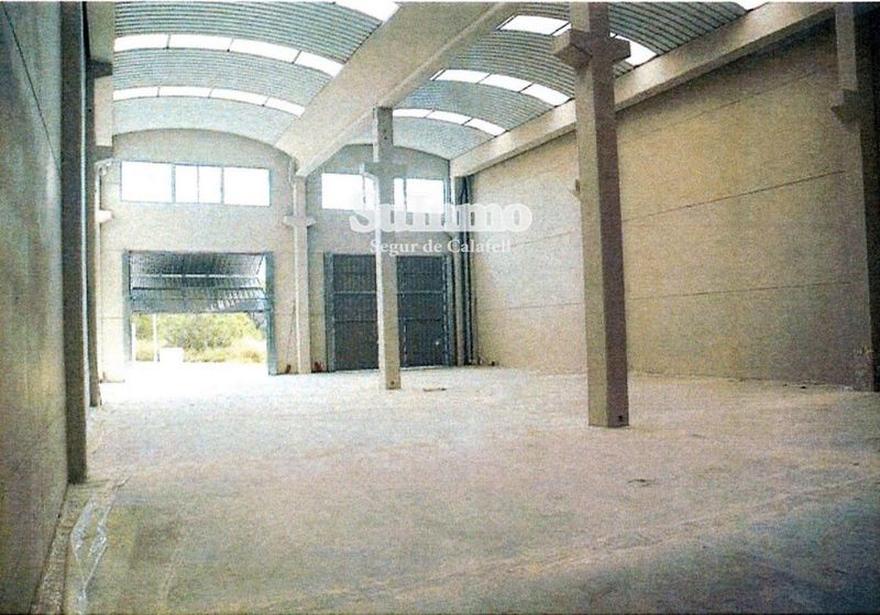 Nave Industrial en venta Calafell, Tarragona. Ref: 1015.  Suinmo