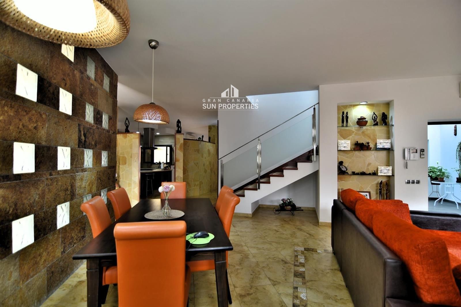 Townhouse for sale Santa Lucia de Tirajana, Las Palmas. Ref: 10481. Gran Canaria Sun Properties