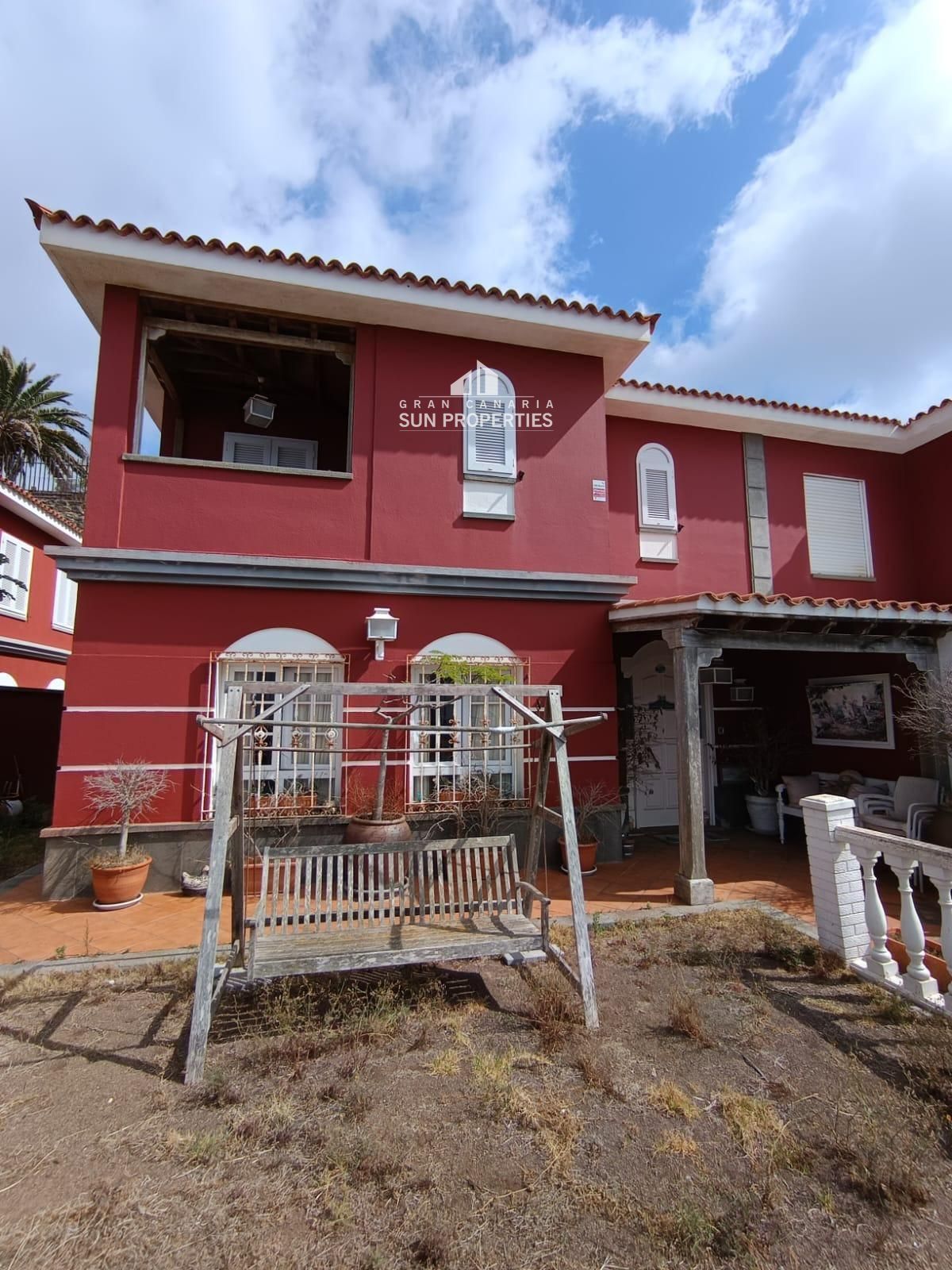 Townhouse for sale Las Palmas de Gran Canaria, Las Palmas. Ref: 10505. Gran Canaria Sun Properties