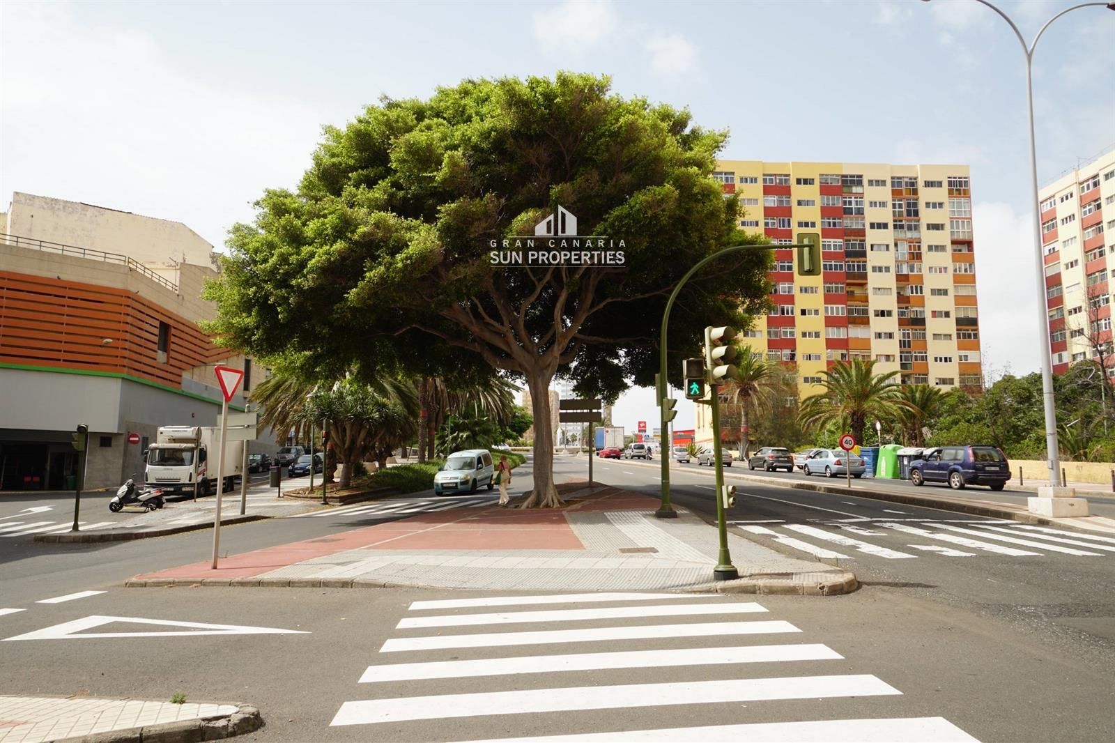 Townhouse for sale Las Palmas de Gran Canaria, Las Palmas. Ref: 10526. Gran Canaria Sun Properties