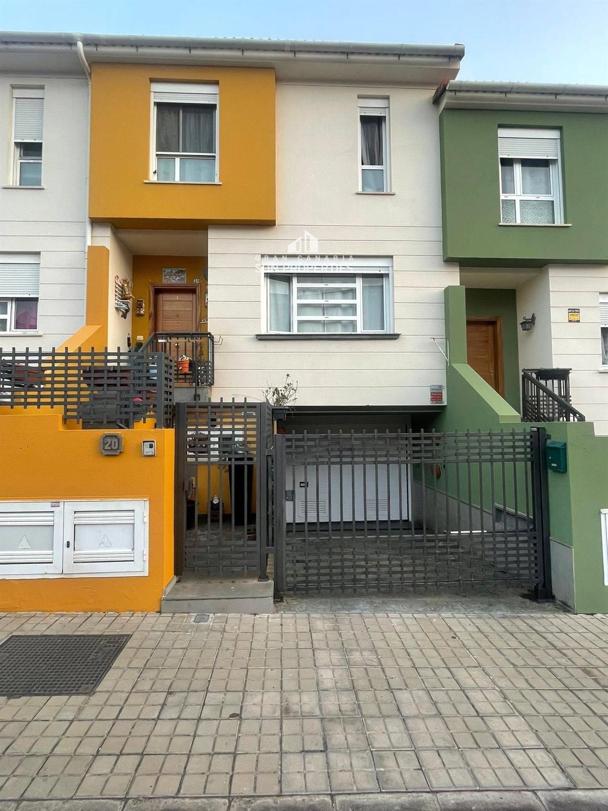 Townhouse for sale Arucas, Las Palmas. Ref: 10554. Gran Canaria Sun Properties