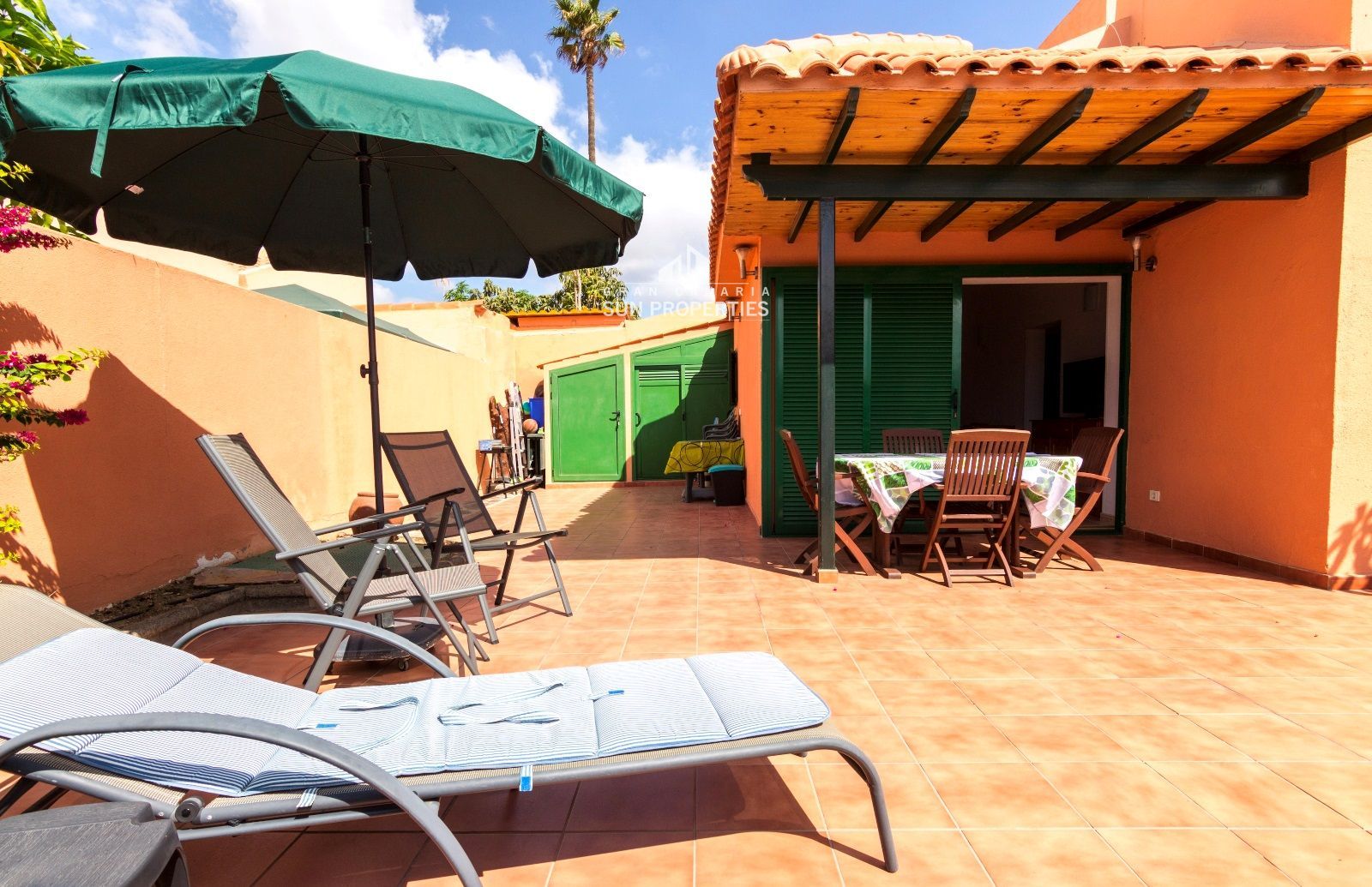 Bungalow för uthyrning San Bartolomé de Tirajana, Las Palmas. Ref: 1061. Gran Canaria Sun Properties