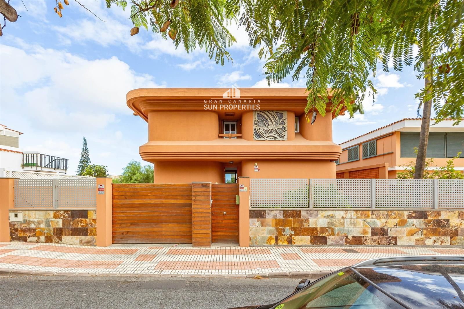 Detached villa for sale Las Palmas de Gran Canaria, Las Palmas. Ref: 10670. Gran Canaria Sun Properties