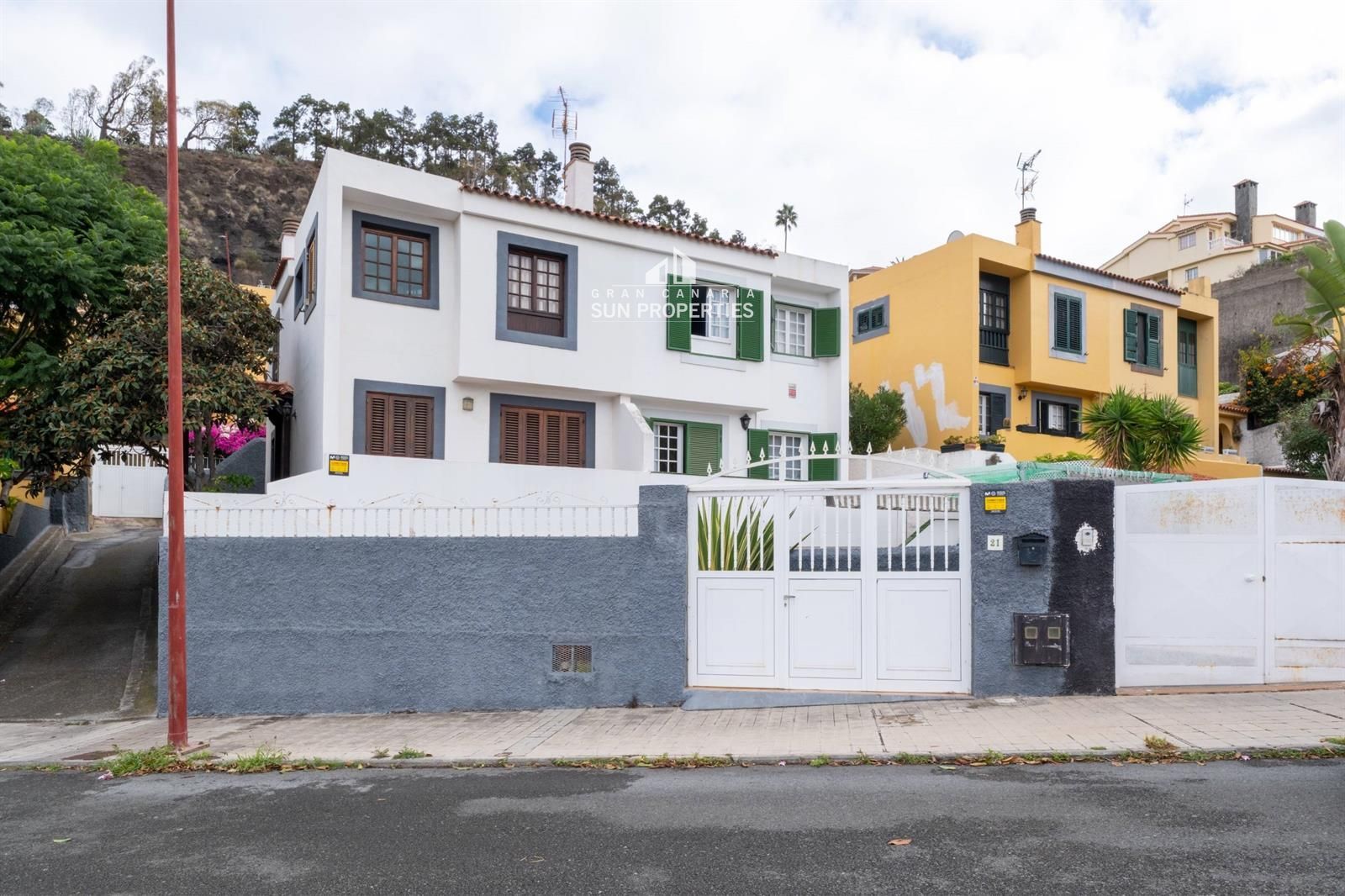 Chalet Independiente en venta Santa Brigida, Las Palmas. Ref: 10698. Gran Canaria Sun Properties