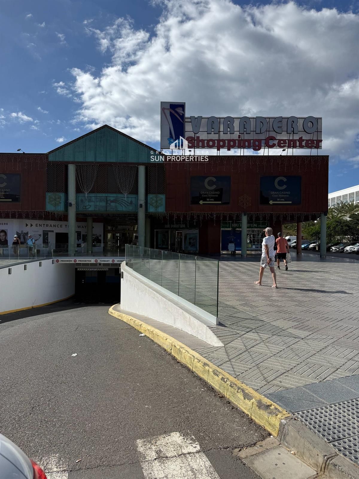 Garaż na sprzedaż San Bartolomé de Tirajana, Las Palmas. Ref: 10766. Gran Canaria Sun Properties