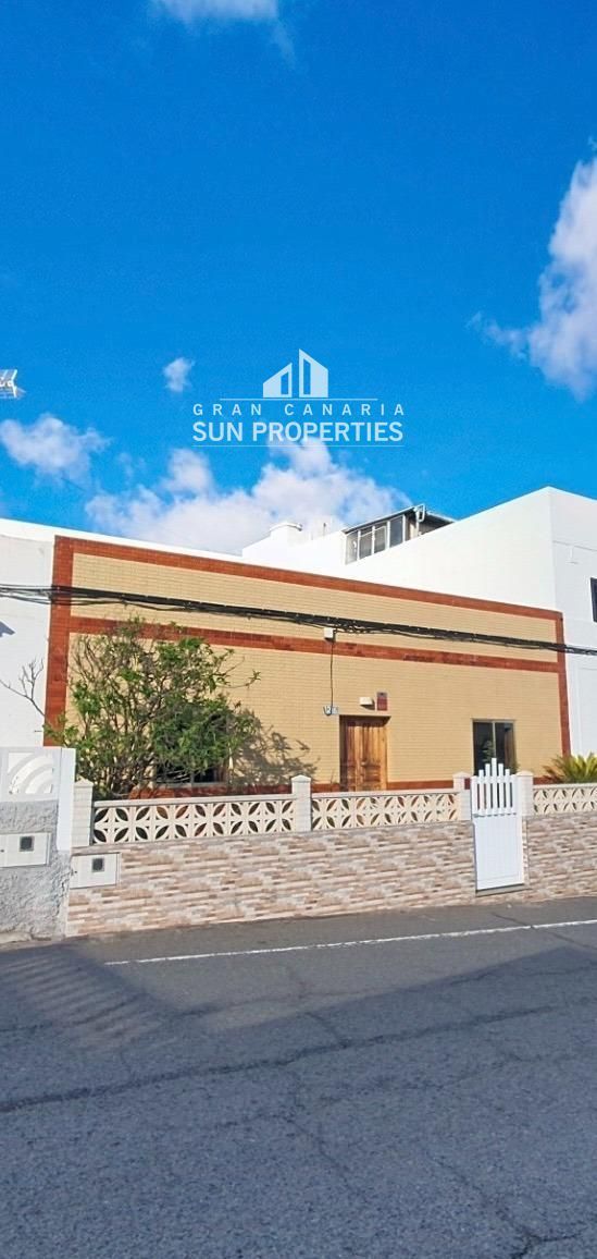 Dom na sprzedaż Las Palmas de Gran Canaria, Las Palmas. Ref: 10784. Gran Canaria Sun Properties