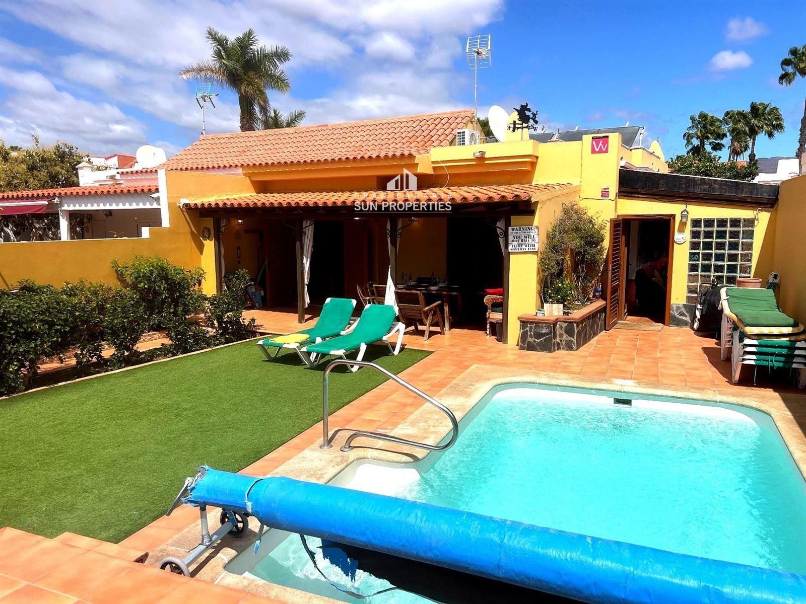 Radhus till salu San Bartolomé de Tirajana, Las Palmas. Ref: 10906. Gran Canaria Sun Properties