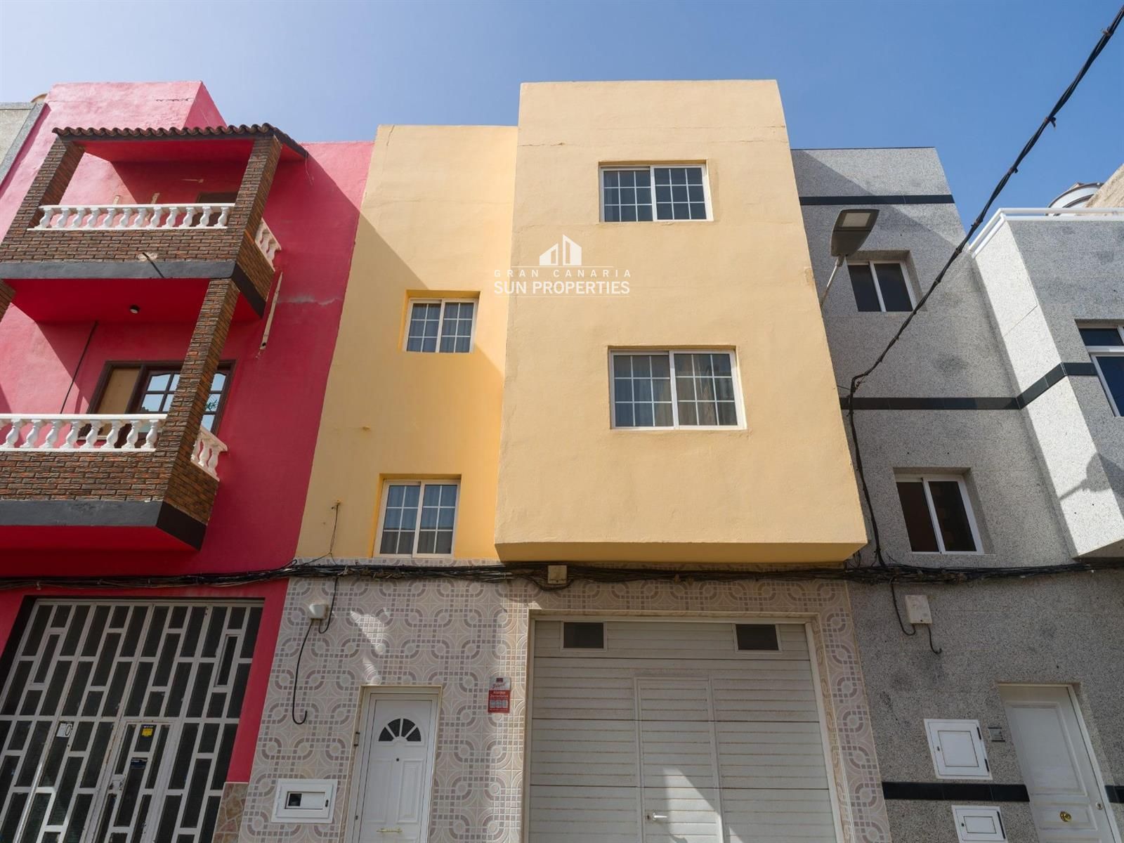 Adosado en venta Santa Lucia de Tirajana, Las Palmas. Ref: 10963. Gran Canaria Sun Properties
