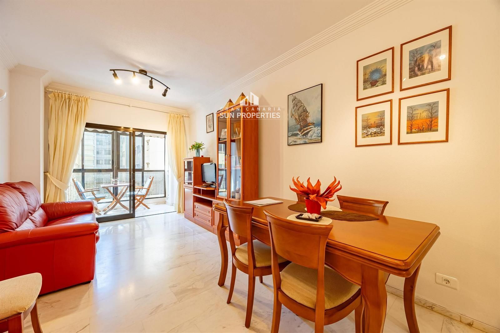 Piso en venta Las Palmas de Gran Canaria, Las Palmas. Ref: 10989. Gran Canaria Sun Properties